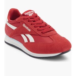 Rebook World 70 Sneaker (Women) Size 8